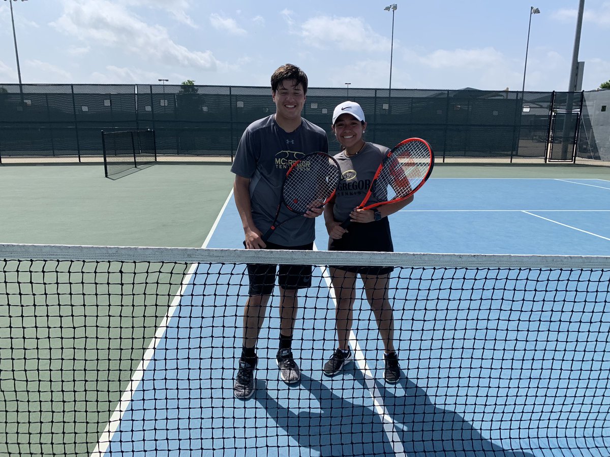 ham_283's tweet photo. #MHSDogs Cort and Natalie finish in 4th place at a very tough district tournament against great competition. 19-3A is no joke. #nextyear https://t.co/JQ2eSERti4