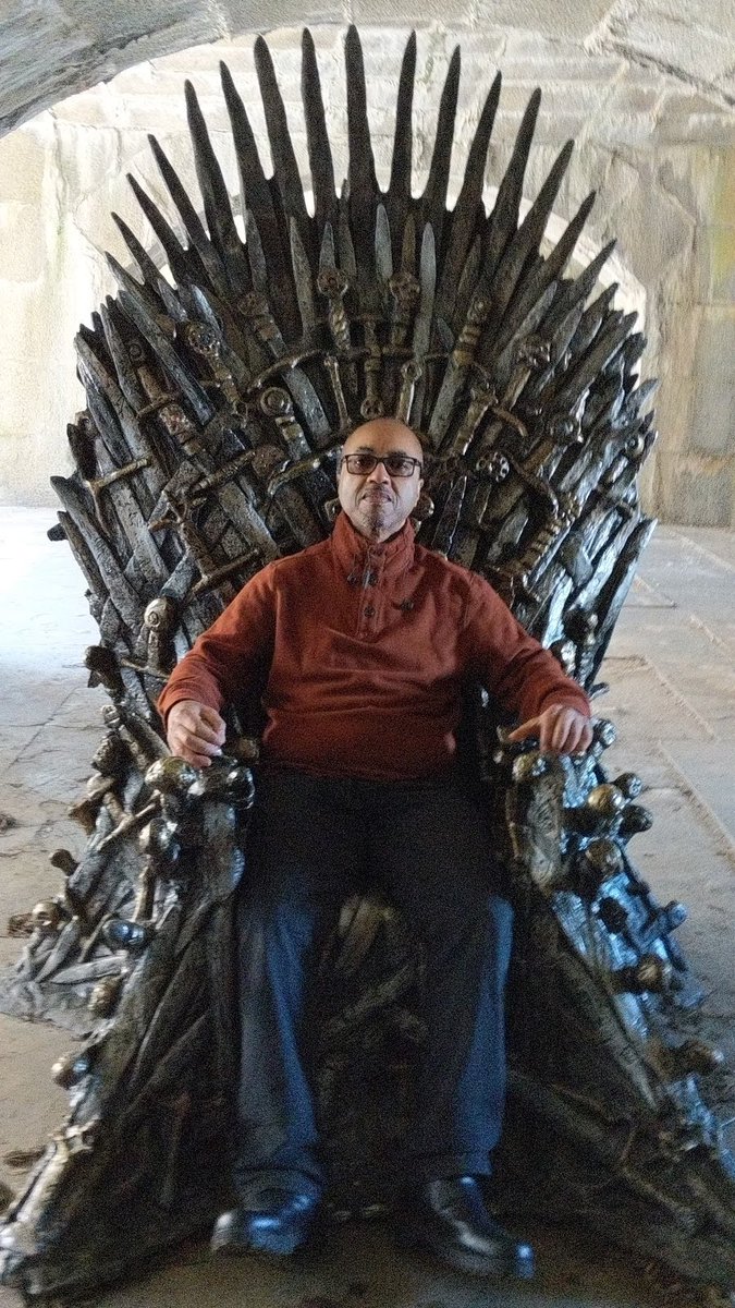 RonaldsLevel's tweet photo. Seriously ...On the Iron Throne .#ForTheThrone #throneofthecrypt https://t.co/EPJOpsP3Vq