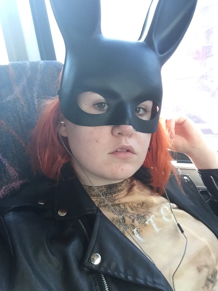 SkylarDawna's tweet photo. On my way to a photoshoot! https://t.co/kSvUUpNdhv
