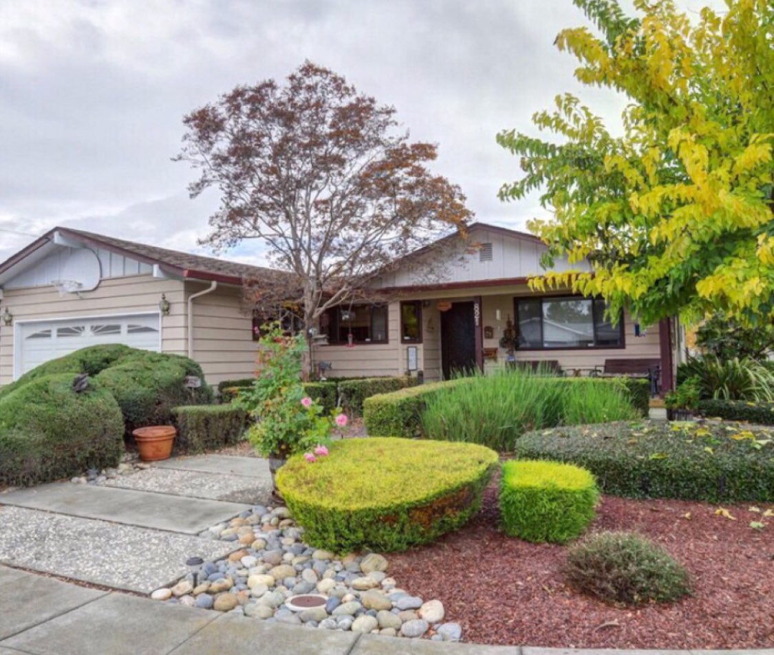 AndrewKutsenda's tweet image. Now Closed!
821 Arbor Ct
Livermore, CA 94550
4 beds 2 baths 1,850 sq ft This beautiful Livermore home will be making a new family very happy! andrew@kutsenda.com
1-844-KUTSENDA 
kutsenda.com
BRE #01965635
Alain Pinel Realtors- President’s Club
#ModernAgent #RealEstate