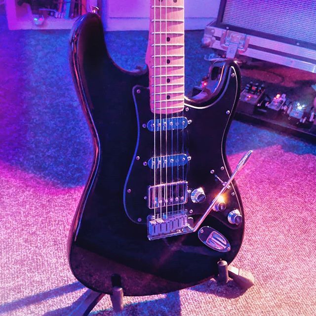 SUPER STRAT

CS Fat 50s
SD Pearly Gates

HSS conversion by <a href="/abbottsmusic/">Eli Abbott</a>

#fender #guitar #stratocaster #strat #straturday #hss #pickups #live  #band  #party  #partyband  #wedding  #weddings  #events  #eventsprofs  #eventprofsuk  #luxuryevents #internati… ift.tt/2uN5Ev6