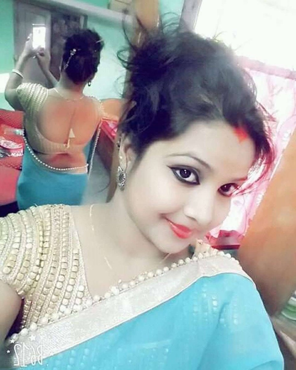 Rohit_swag's tweet photo. #beautiful_bengali_girls
#GoodGirls #fashion #shoutcap #bengali #saree #photooftheday #fashionblogger  #bengaliwedding #sareelove  #instagram #style  #bengalis #sarees #onlineshopsurabaya #love #fashionista  #bengaligirl  #kebayamurah #fashionable #bengalistyle #suits https://t.co/j3luo6wDRd