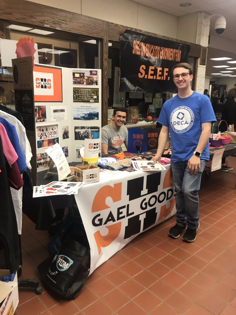 shsgaelgoods's tweet photo. Whose got the goods?? Why, SHS GAEL GOODS of course! Proudly representing at Shelton Showcase!! https://t.co/HZiX7Q2oNO