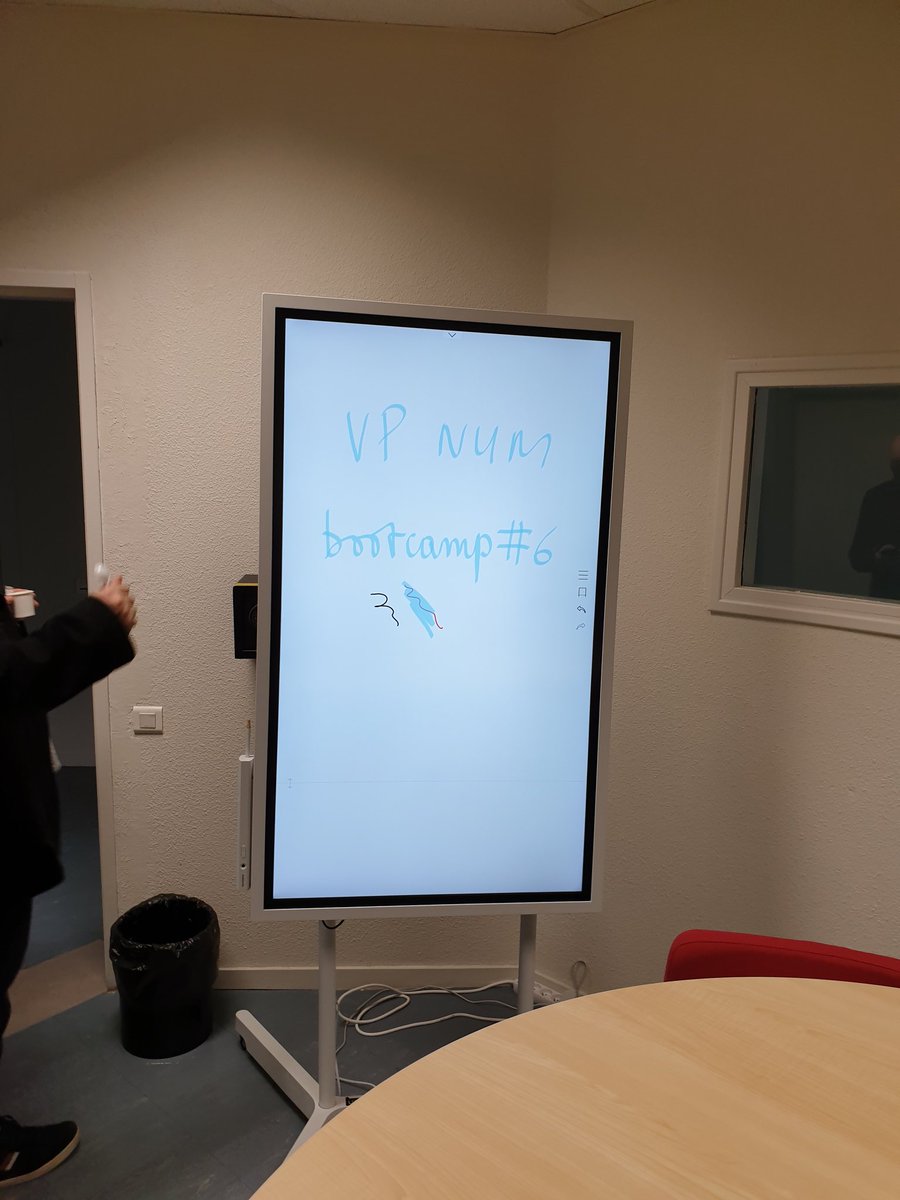 RonanTournier's tweet photo. Merci Grenoble @u_grenoblealpes pour l'accueil du #BootCamp6 @VpNum dans un environnement riche en numérique https://t.co/MmhEr1ZJTq