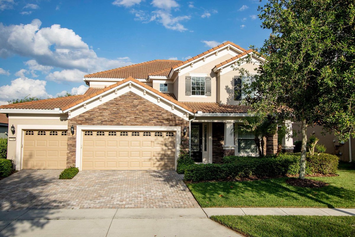 Stockworth's tweet photo. JUST LISTED!!  Located in gated Meadow Ridge, this Cambridge Model home is close to #Windermere and #WinterGarden!

Call 407.405.0757

#justlisted #ocoee #windermerefl #wintergardenhome https://t.co/UD6k6UfXyg