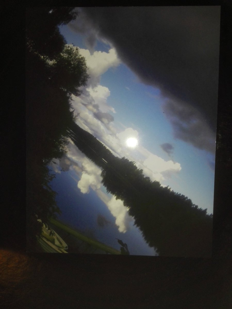 kristallnaach's tweet photo. Du kannst überall in #Schweden die Haustür offen lassen..selbst Deine Angel ist im Boot über N8 sicher..nur vor einem #Gotteshaus treiben sich gottverlassene Dummköpfe rum und schlagen Deine Autoscheibe ein..Glück im Unglück..gab es:
#Kloster #Vreda 🇸🇪
#Sweden 🦌 #Elchenländle https://t.co/UxgnNpxdKW