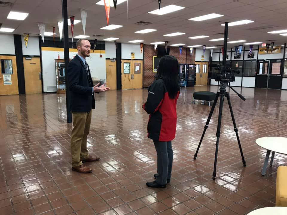 TulsaSchools's tweet photo. Monroe Demonstration Academy student Arryona Shoats and Principal Rex Langley spoke with @FOX23 about the expansion of Monroe and their micro society. https://t.co/c3P1jdYnq4