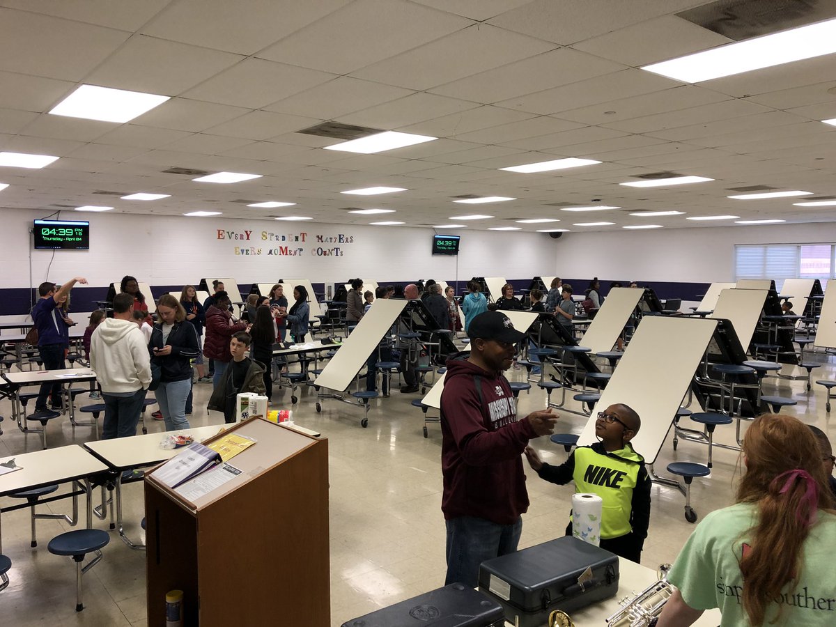 devin_burgess's tweet photo. The instrument petting zoo is in full swing at DCMS!  @TweetDCS_DCMS @TweetDCS @ThePrideOfDC @DCperc #teamdcs #middleschoolband #weirdnoises https://t.co/UzIgJpPdK7
