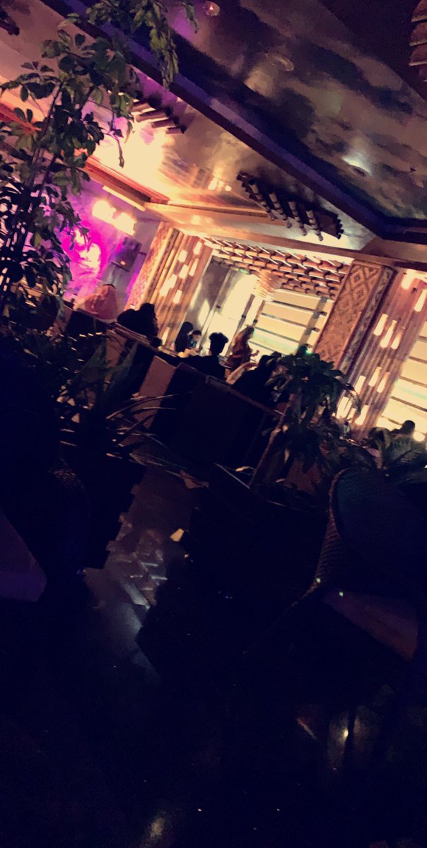 Mhd Food Blogger Na Twitteru هوليوود كوفي كلوب Hollywood Coffee Club قريبا جدا تقديم شيشة أفراد عائلات الطلب ايس بيستاشيو لاتيه اعجبني والخاصة الكوب في التغريدة الأولى