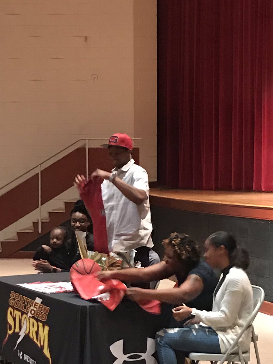 SGHSStorm's tweet photo. Another SG great scholar athlete going to Guilford College. Proud of Julius. #sghsstorm #sghoops https://t.co/ExULnM9ovu