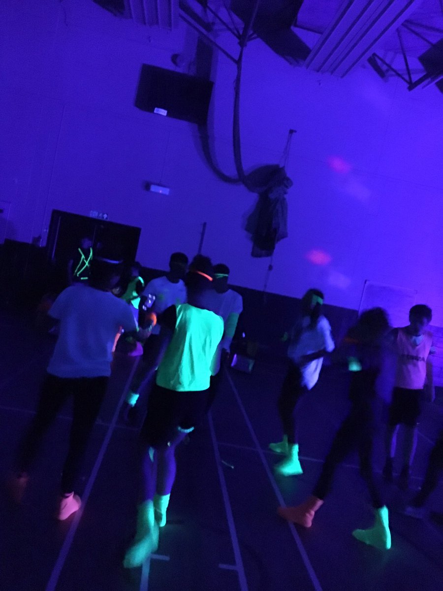 MonihighPE's tweet photo. Glow in the Dark Disco Time!! 🕺🏼 💃🏼 @MonifiethHigh #funathon https://t.co/8sIZ7XNraT