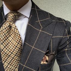 Window Panes

#honeandstrop #tailormade  #fashionformen #madetomeasure #stylishmen #meninsuits #classicman #menwithclass #dapperstyle #bespokestyle #entrepreneur #gentlemanstyle  #mensshoes  #fashionstylists #customsuits #bespokesuit #bossbabe #femaleentrepreneur #womeninbusiness