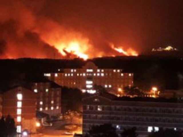 山火事 韓国の江原道で大規模な山火事が発生 都市1つが炎上する様に世界中が驚愕 消火活動は現在も進行中 まとめダネ