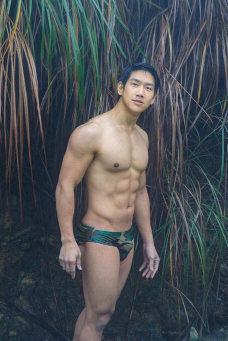 MosterYaki's tweet photo. **Repost** Lover Vol.04 รับลมร้อนกับหนุ่มญี่ปุ่น ที่พกปืนใหญ่มาโชว์จนคุณร้องว้าว!! สุดจัดปลัดบอก ไปตำกันได้ที่>> https://t.co/iPSfXGeO8S #เห็นหมด #Japaneseguy #LOVERS 

@MosterYaki   
         
 #หนุ่มหล่อ  #เห็นหมด  #gaythai https://t.co/6yDY2ATrSR