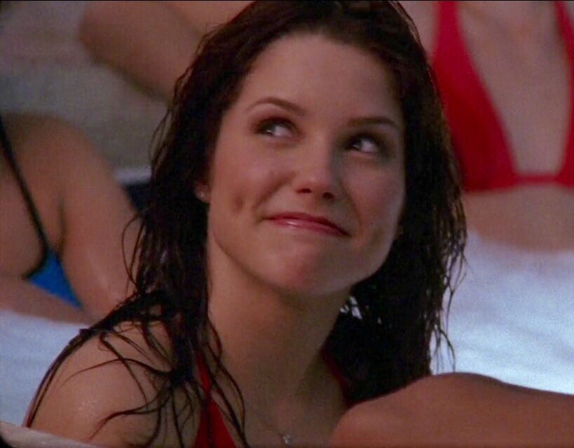 carpentaurus's tweet photo. Brooke Davis is gonna change the world someday, and I’m not sure if she even knows it #7YearsWithoutOneTreeHill https://t.co/TYzTmZ6sX1