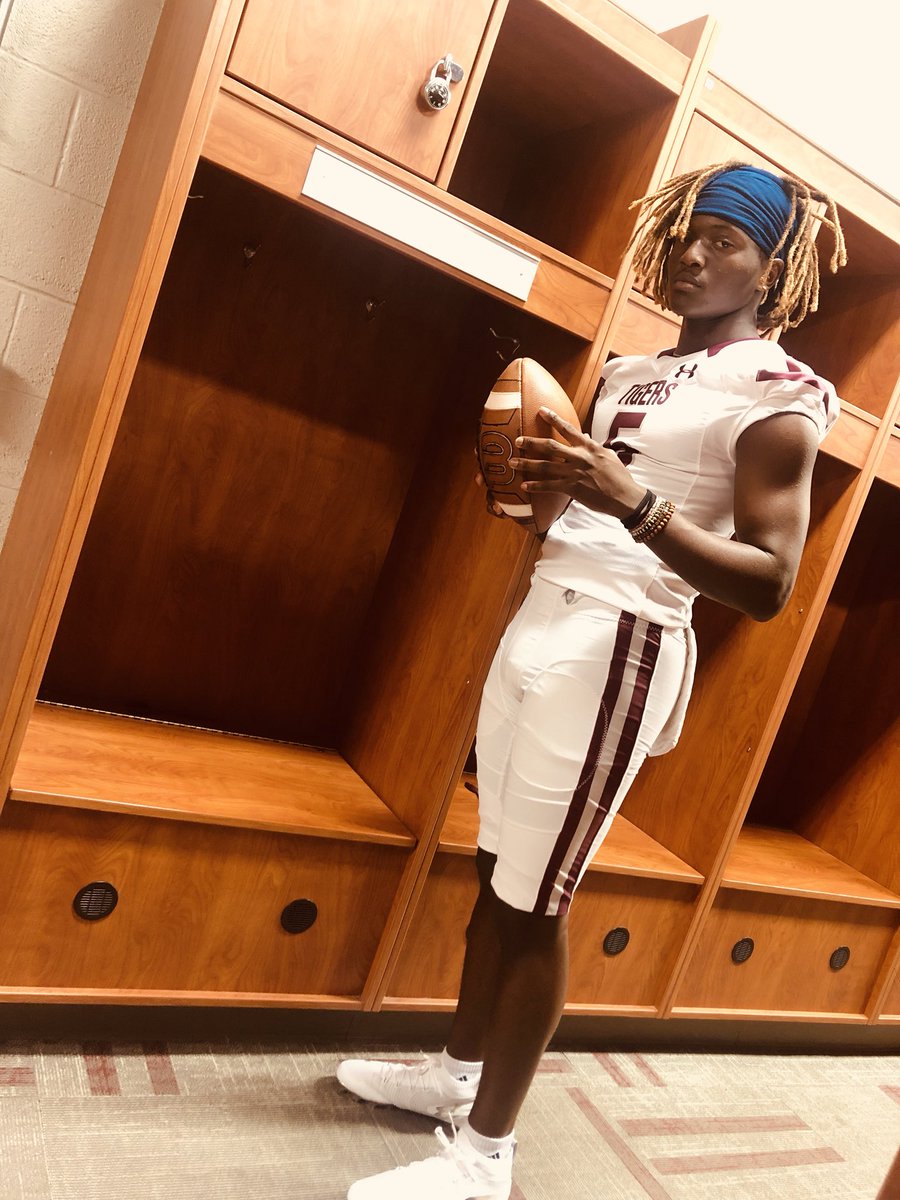 Cingggggggg2's tweet photo. 🐅Had a great time with some great people in the H.  @TSUFootball  @CoachJMSanders https://t.co/3lUmgngRDf