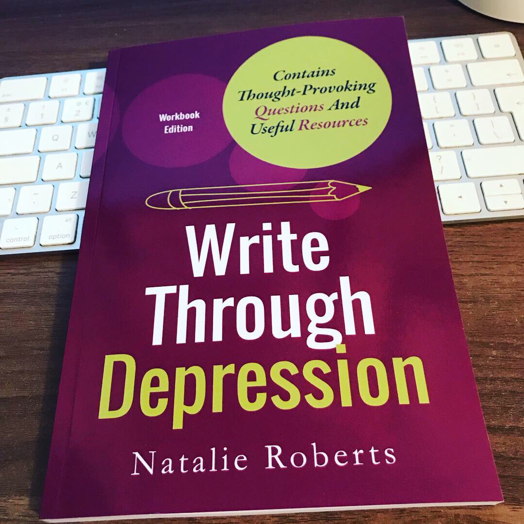 Natalieroberts1's tweet photo. DO YOU WANT TO TAKE CONTROL OF YOUR DEPRESSION?  

WOULD YOU LIKE TO CHANNEL IT INTO SOMETHING CREATIVE? 

WRITING MAYBE THE ANSWER FOR YOU.

#depression #mentalhealth #WritingCommunity #MentalHealthCommunity 

https://t.co/rKdWPJPKR5 https://t.co/xK5Cdisol3