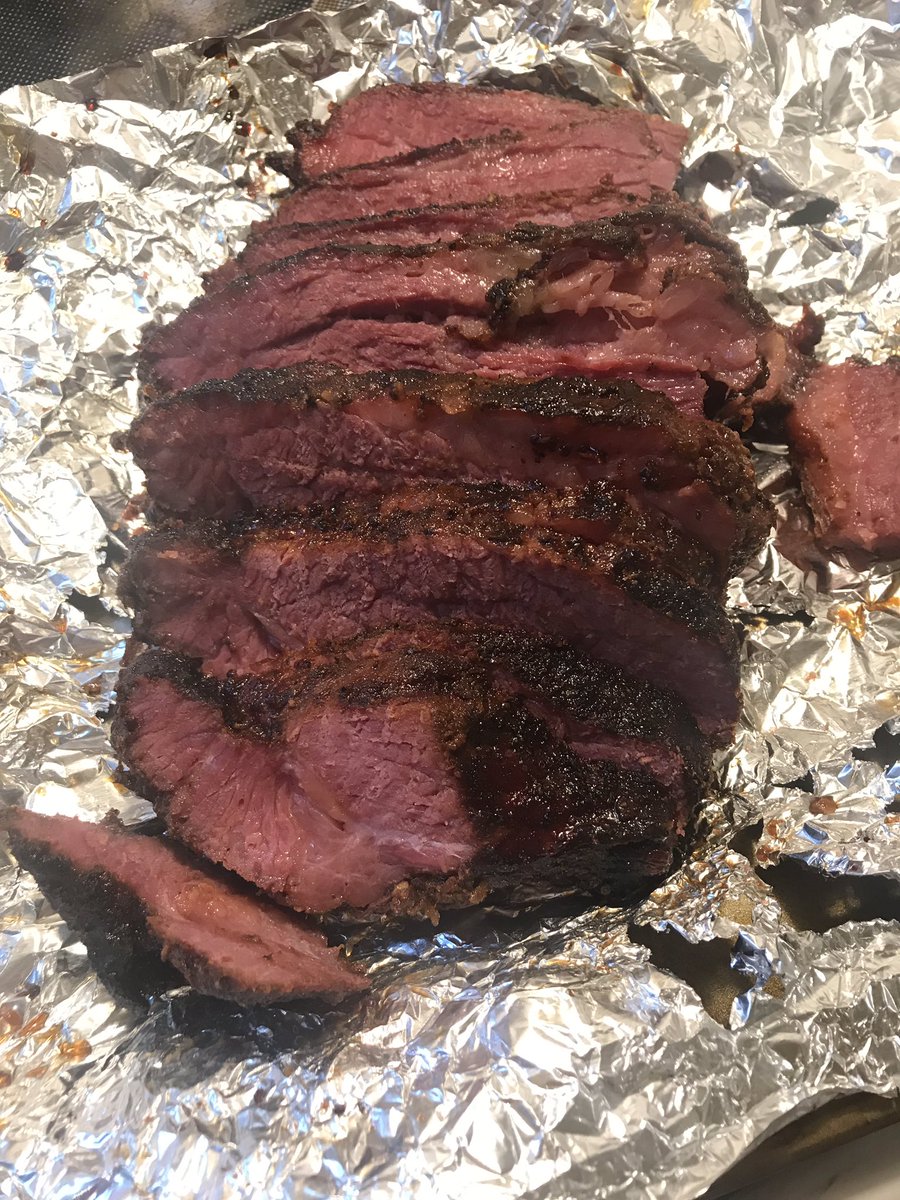 SarahD1973's tweet photo. Over 10 hours later, the finished product.  #TeamMeatSweats https://t.co/KSdNzAleJM