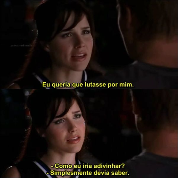 arii_su3ddy's tweet photo. a melhor serie já feita que consegue me fazer chorar e dar risada em quase todos os episódios, tem os melhores otps, só tem tema foda, trata de rótulos, morte, tiroteio em escola, tem o melhor vilão debochado de todos, e ensina uma porrada de coisa boa! #7YearsWithoutOneTreeHill https://t.co/kSFJnDusqo