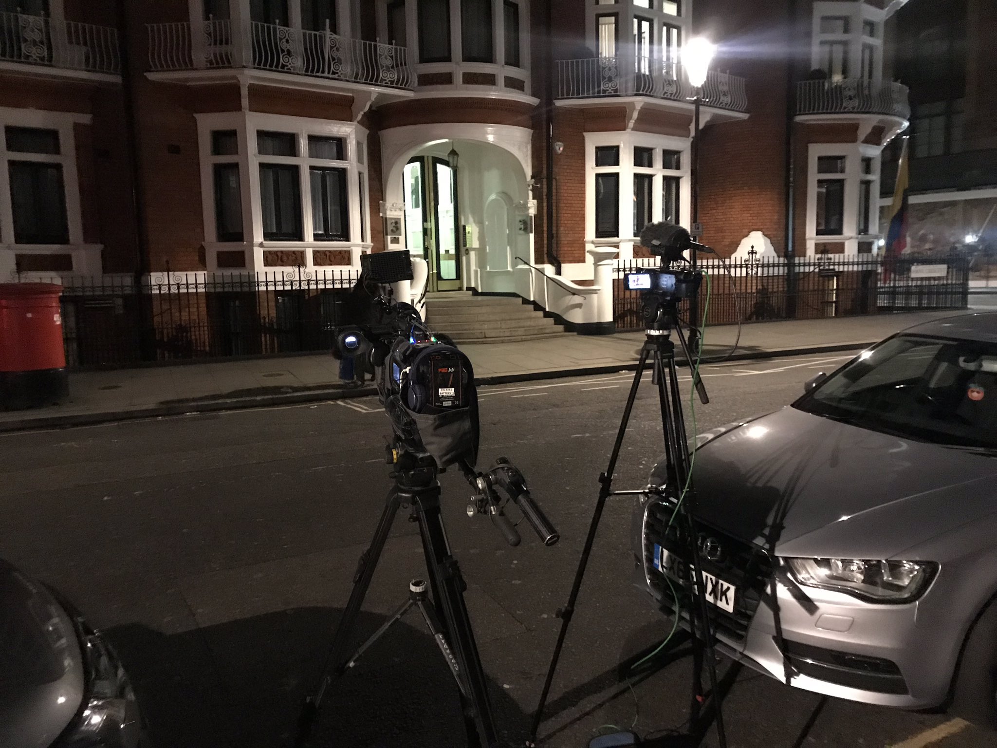 D3WHR6JWkAAJRu3?format=jpg&name=large