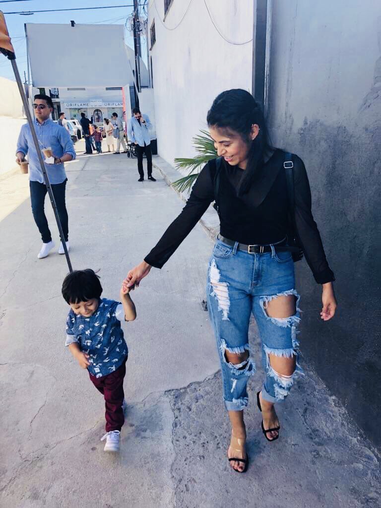 alexa mom jeans lauras boutique