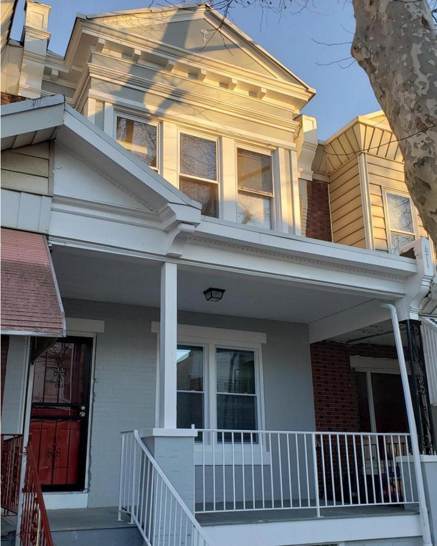 JennPhiRealtor's tweet photo. JUST PURCHASED! Congrats to our Buyer who just settled today on a beautifully renovated home in Allegheny West. With the help of Martin Williams, the Buyer saved around $15,000 off of original list price! Our Clients save big, want to know how? Call 215-545-8700. #geddesteam https://t.co/cmpGGpkoKU