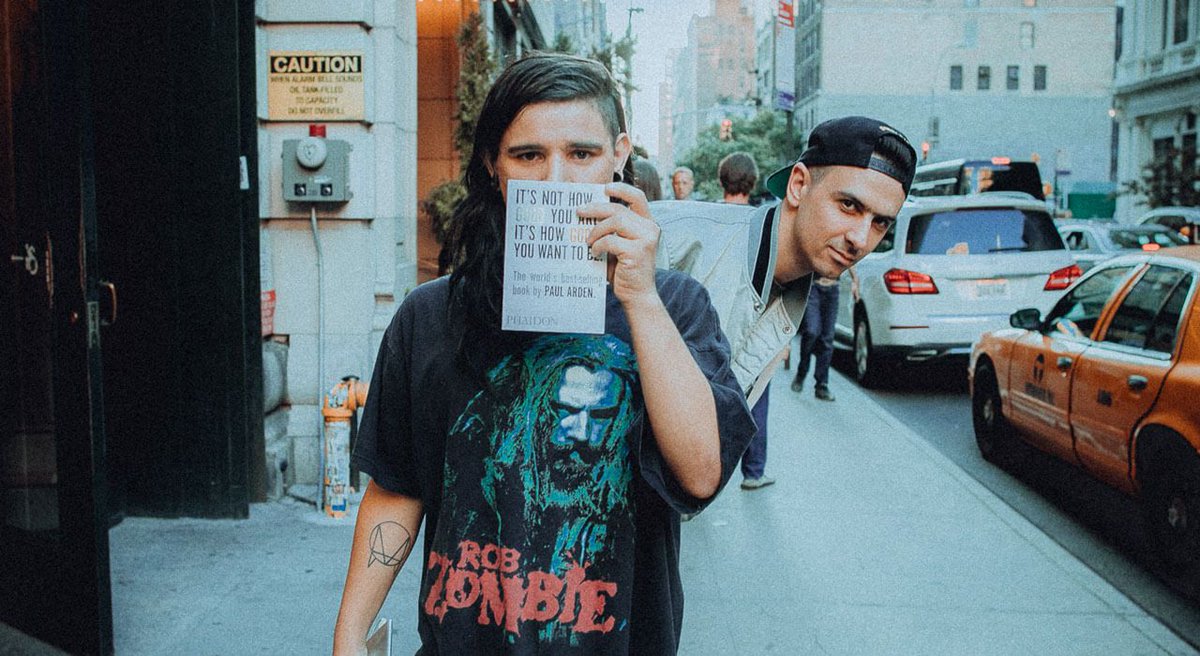 Dog Blood, Skrillex y Boys Noize hicieron uno de los himnos bailables de la temporada de festivales musicales 2019. Escuchen y bailen con #PrimeraEscucha: bit.ly/2uN7OuI