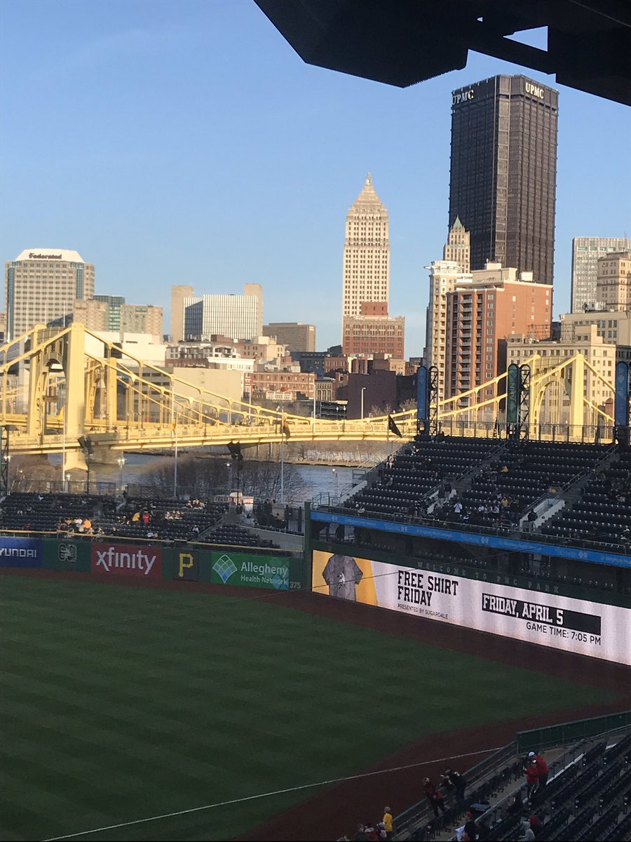 zusinas's tweet photo. Let’s go, Pirates!!!!! https://t.co/hiL7XLBdi7