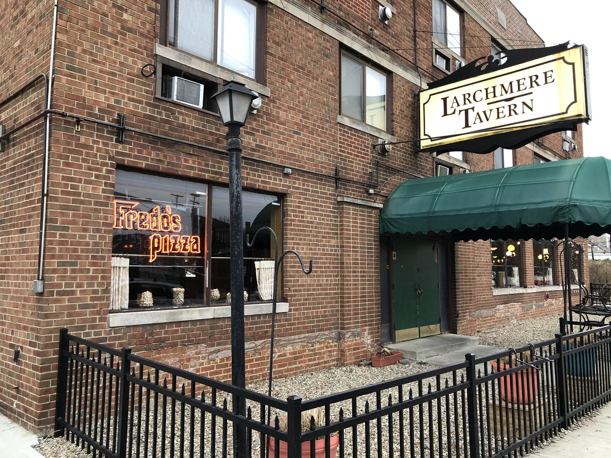Larchmere Tavern opens a pizzeria side, Fredo's Pizza.