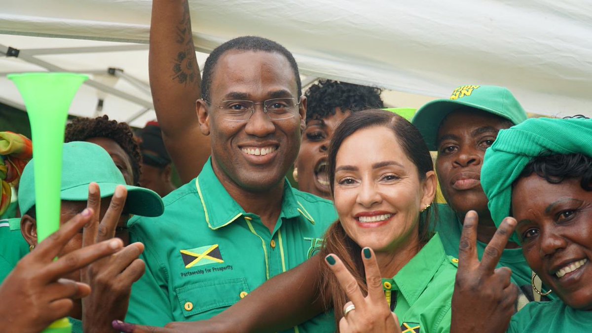 Congrats to #ActionAnn! You walked the walk and talked the talk. ⁦@annmarievazja⁩