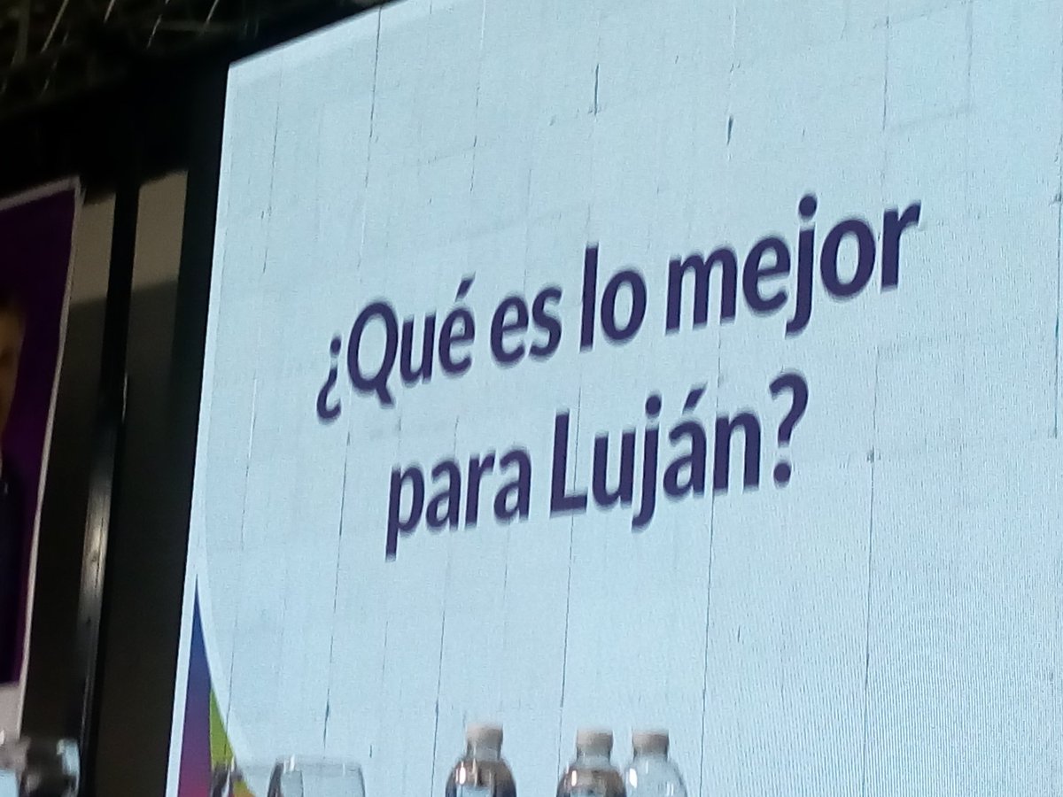 avcamerucci's tweet photo. #MejorParaMendoza @rodysuarez que es lo mejor para Luján??? #Eschar dice @MartinKerchner #ParaLujanMejorMartin https://t.co/dkVDTKai9K