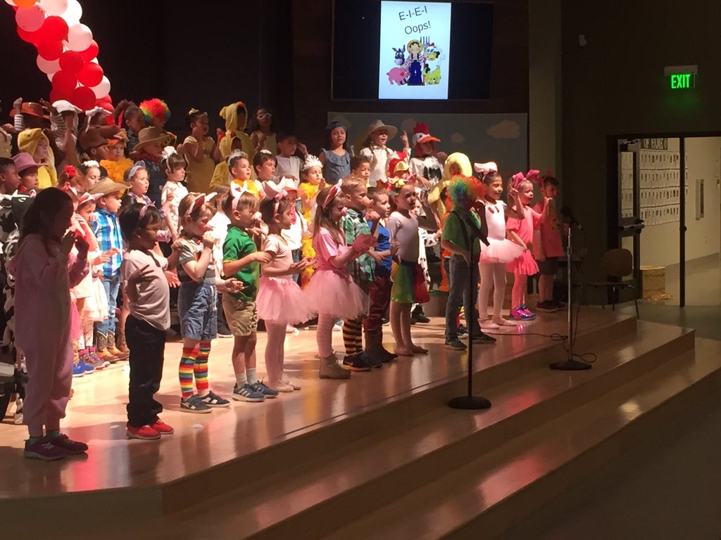 TBlizzard tweet media