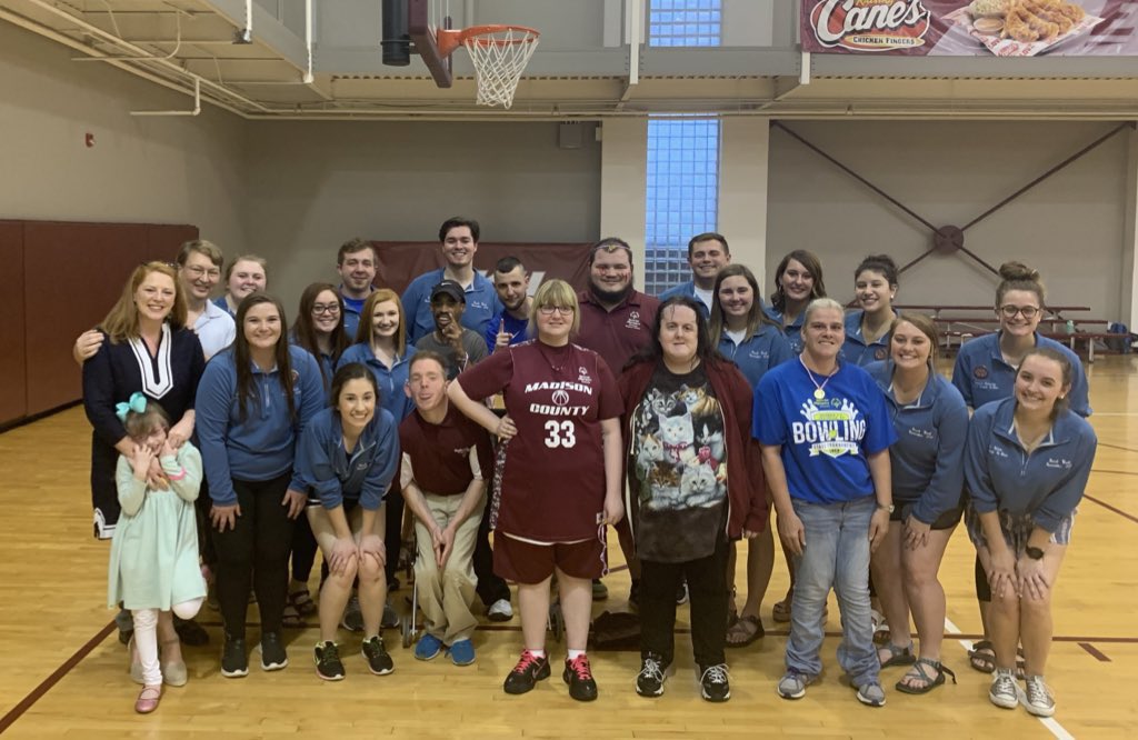 EKUGreekWeek's tweet photo. Greek Games was ABSOLUTELY AMAZING! We had an incredible time with our Special Olympians and NUBPL 💙 https://t.co/R05WTFNNLj