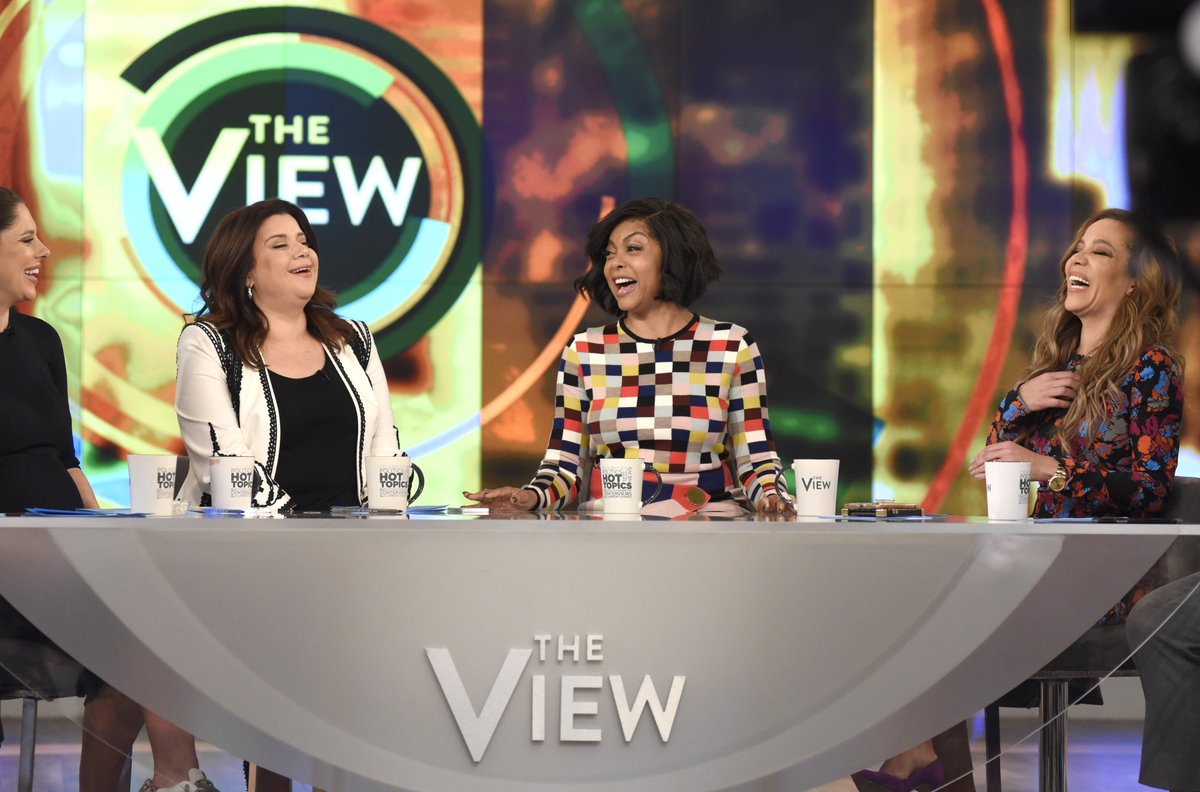 OnicaCupido's tweet image. I had an amazing morning at @TheView first seeing @TherealTaraji (love her!)

Then talking motherhood with @HuntsmanAbby &amp;amp; @sarahaines during their baby shower. SO fun! (hosted) #tmfblog #theview #theviewabc