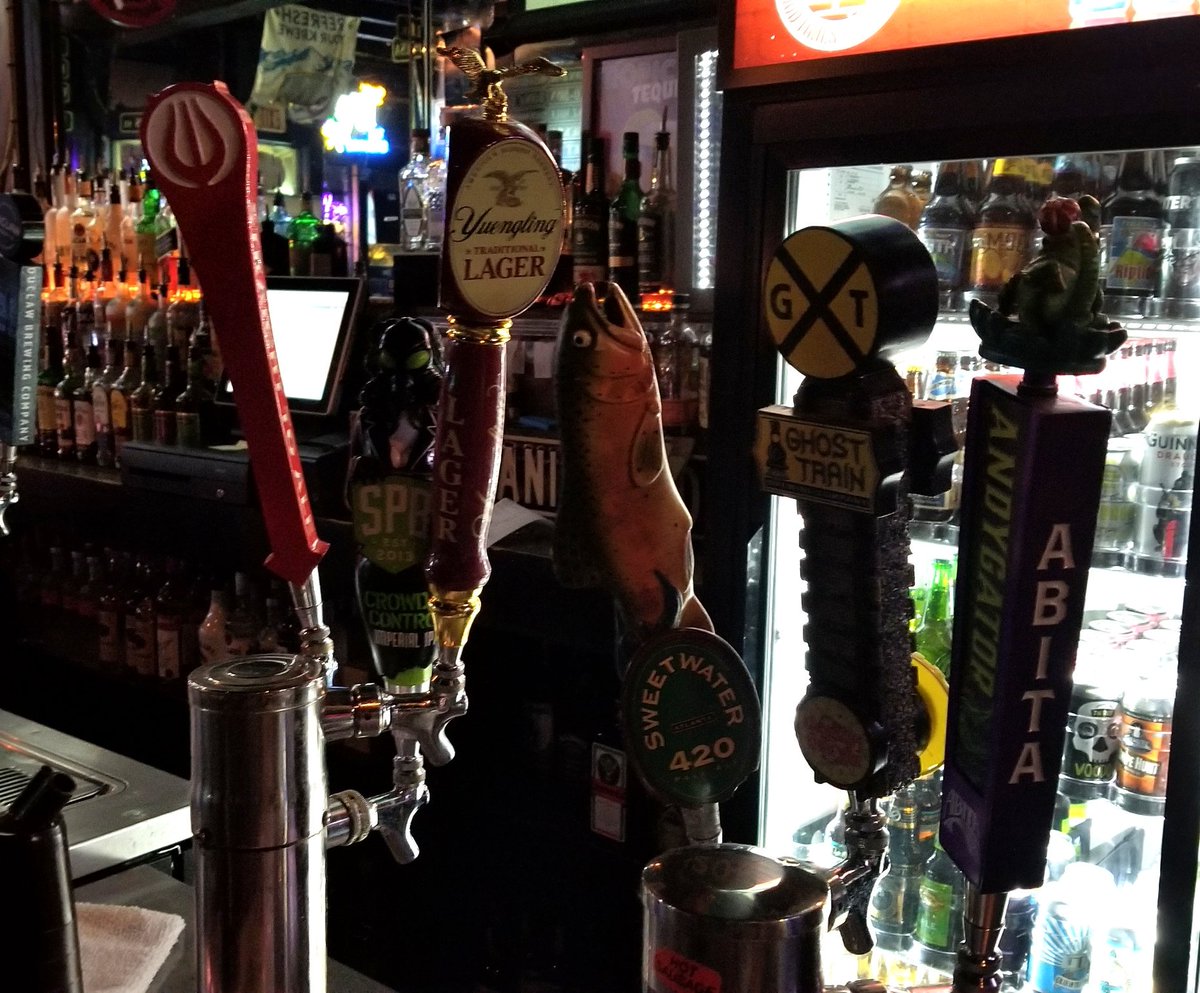 HuntFishTravel's tweet photo. Happiness is....@Yuengling_Beer on tap.
#thiscouldbetrouble https://t.co/RvmN73INDR