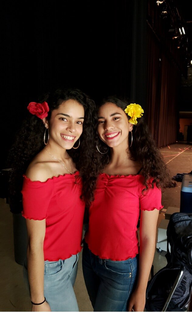 OcoeeKnights's tweet photo. Scenes from our 2nd Annual Hispanic Dance Club Spanish Night. Culture, talent, pride, fun! A KNIGHT to remember! https://t.co/l15feVsYdc