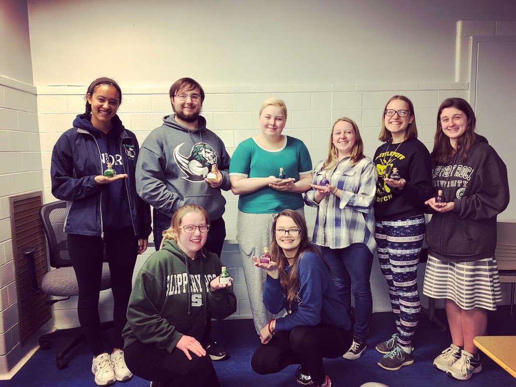 TheRock_DA's tweet photo. Potions. Potions. And More Potions! 

Thank you to everyone who came to make potions. It was fun to see everyone’s potions and to hear what they were called. #DA #dumbledorsarmy #SRU #Potions https://t.co/OHandIam6l