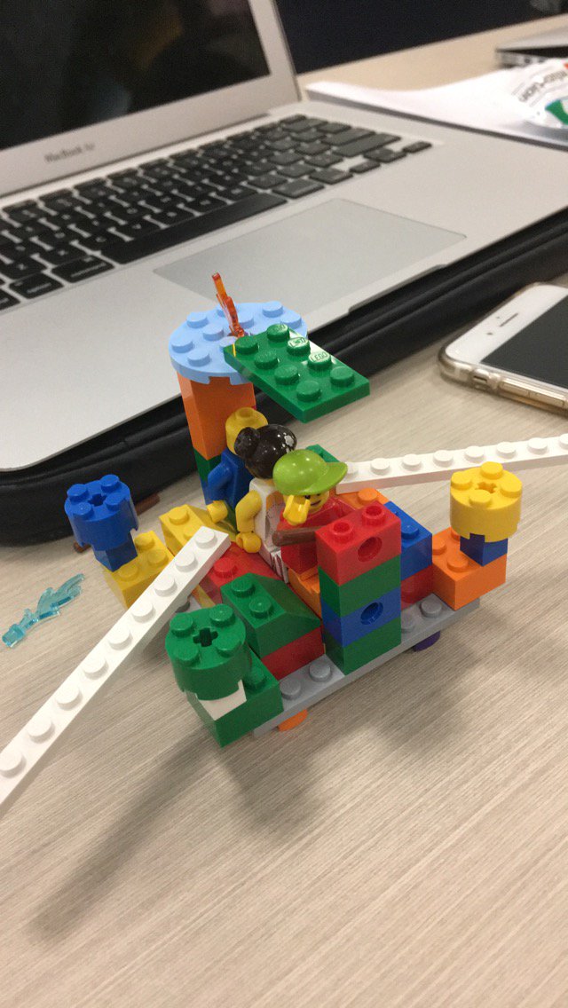 StirlingTess's tweet photo. @TredgoldGeorgia and I built a sustainable multi-functional wheelchair/plane. We can't wait to see it in action! @tjfalusi https://t.co/nYrWKl6lf0