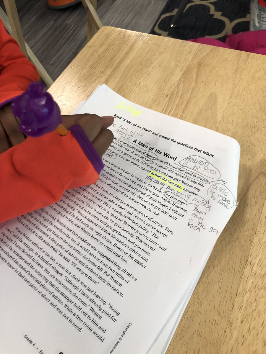 KooClassroom's tweet photo. These scholars are determined to form habits of a good reader as they closely monitored their comprehension! Today they upheld #rigor &amp; #realness with a close reading marathon, and focused on annotating fiction and nonfiction passages! @clmerkerson @HMSANTAFE @HMC1Proud #HMC1_4Rs https://t.co/6iebeeONZP