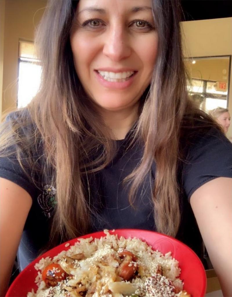 GenghisGrill's tweet photo. Tamara, a loyal Genghis fan, is undertaking a fitness competition at her local gym using Genghis as her main diet choice! We're rooting for you girl!

Watch our feed for more of her story! https://t.co/cCDOZofC8x