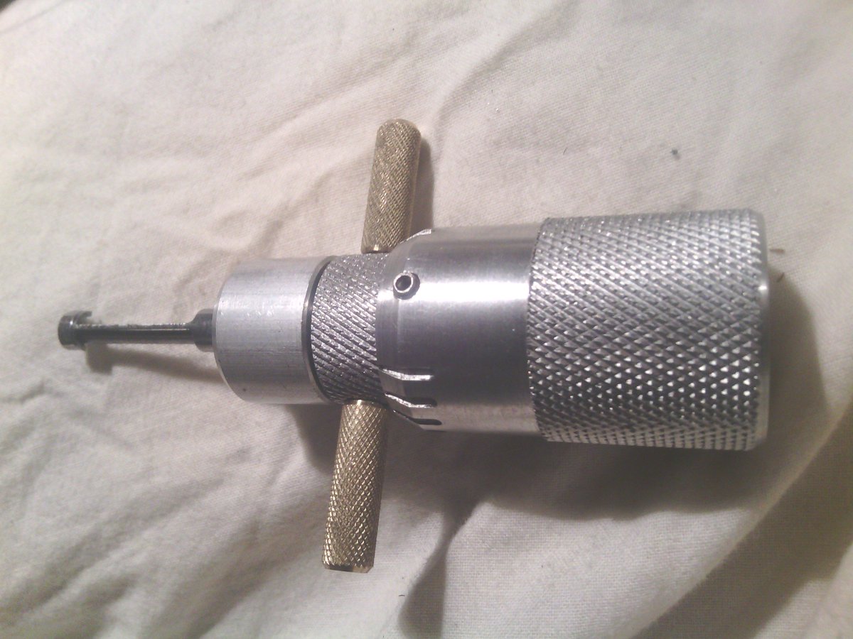 Matt_Smith_Hux's tweet photo. Why do I keep improving this damned thing?
#Ableater #locktoolMaking https://t.co/OIp3mpxF9T