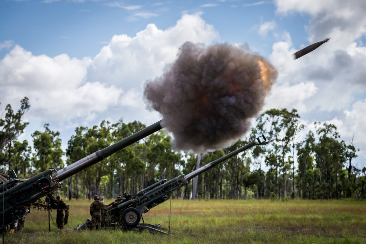 AustralianArmy's tweet photo. MEDIA RELEASE | #AusArmy 's Royal Regiment of Australian Artillery successfully tested the new Sensor-fused Munition for Artillery 155mm round during Exercise Chimera recently held at the Shoalwater Bay Training Area near Rockhampton. #ArmyInMotion - https://t.co/cHEJh4IuvT https://t.co/tUGl8dAQeq