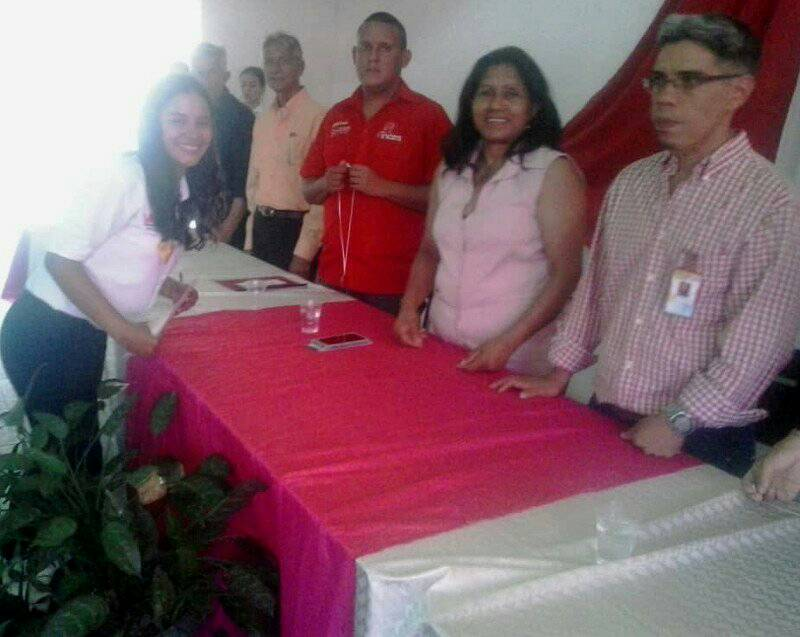 LaAranera's tweet photo. #ChambaInces 20 aprendices carabobeños culminaron fase teórica del oficio Asistente Administrativo https://t.co/fsG4TMctei #CuadrillasEnDefensaDeLaPaz @NicolasMaduro @NicolasMaduro @incesocialista @WuikelmanAngelP @YndiTorregrosa https://t.co/zJXSYMFMFe
