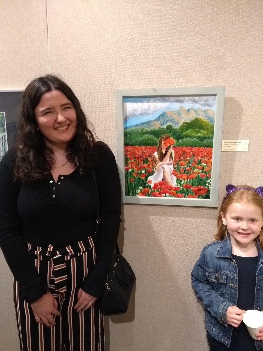 minouchecoussi's tweet photo. @bssnews Ella Cheung's wonderful and wacky sculpture, a beautiful portrait by Taylor Barink, Mia Hobson and friend in front of her lovely painting, and Leoni Ouimet with her amazing portrait, also at the Parrott Art Gallery opening tonight. https://t.co/HpaQ6VzmRm
