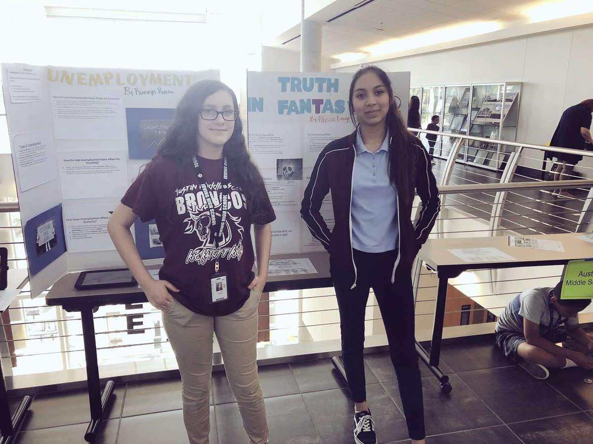 Miss_Freund's tweet photo. Love seeing my kiddos presenting at Singley Academy #AMSPOWER @Austin_Broncos https://t.co/sb0kHdfNOv