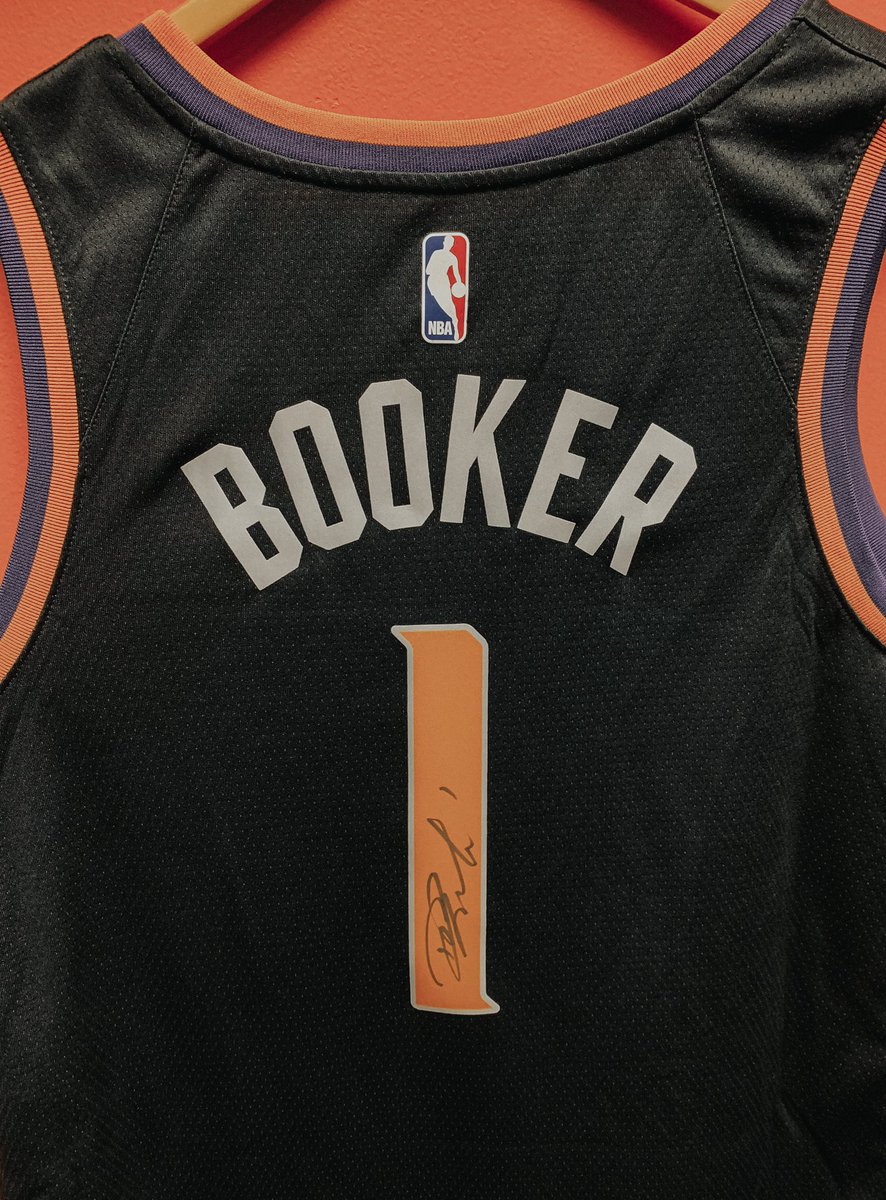 Oh look! It’s time for another giveaway!

RT for your chance to win an autographed <a href="/DevinBook/">Book</a> jersey!