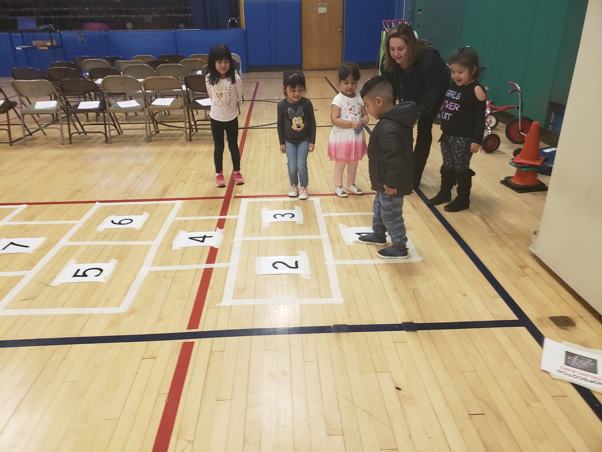 VargasDir's tweet image. Peekskill Basics Workshop today. Teaching parents and students the "Basics" #peekskillpride #peekskillbasics