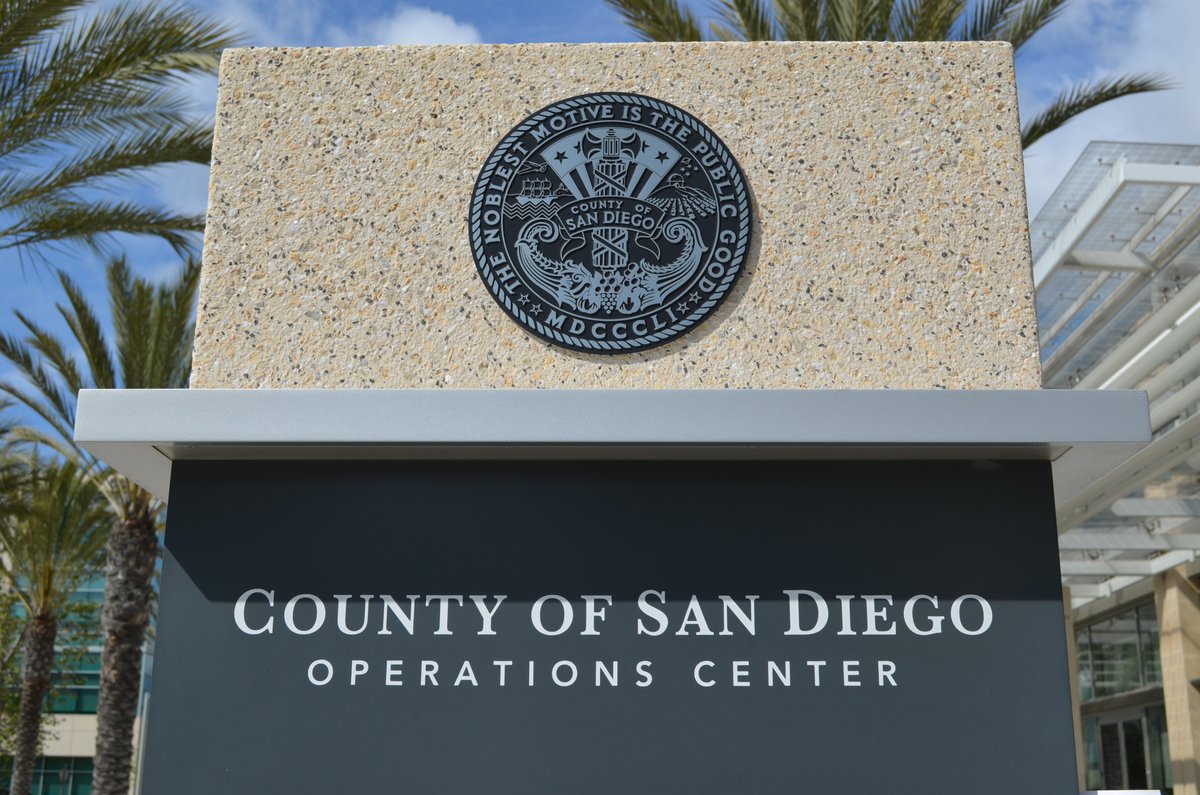 The fellows visited the Food and Housing Division of the <a href="/SanDiegoCounty/">SanDiegoCounty</a> Department of Environmental Health and learned how they protect the public from foodborne diseases. Thanks to Joel for the tour and the informative presentation.  <a href="/SDEnvirohealth/">sdcdehq</a>