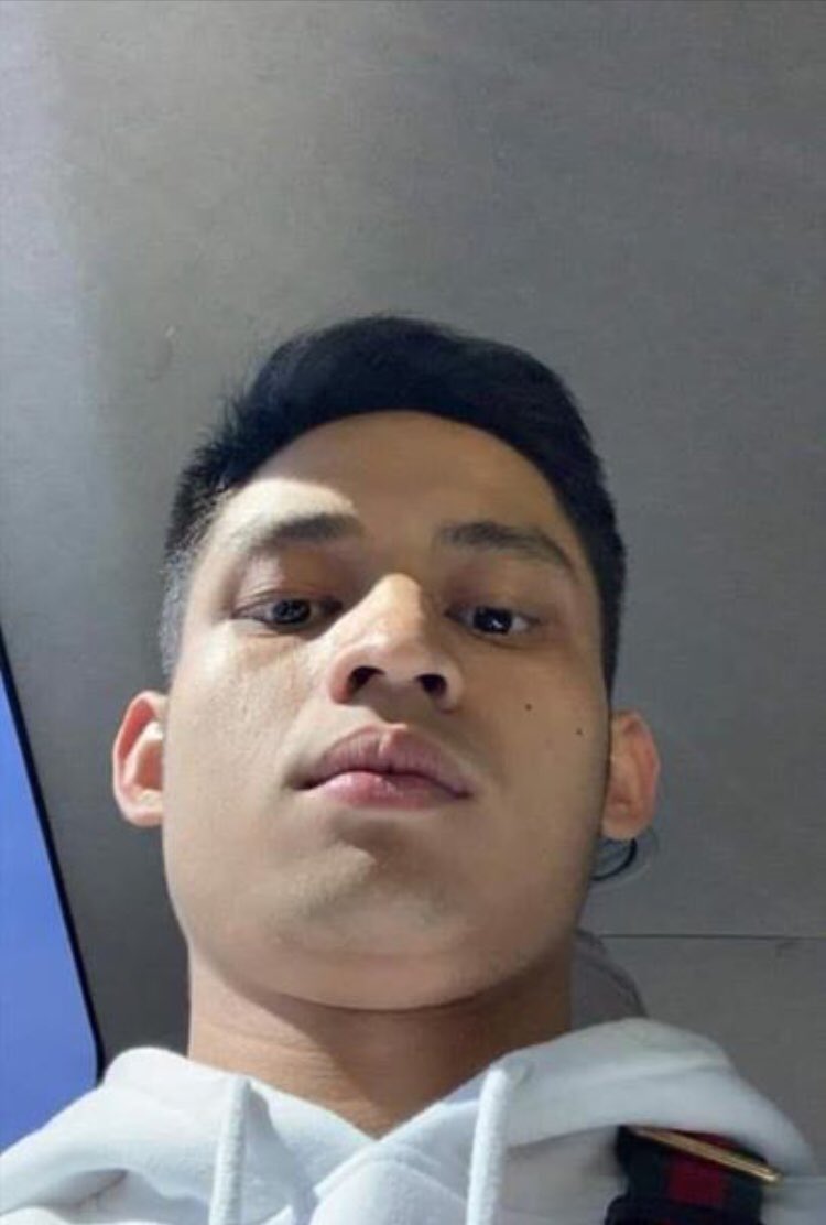 AlterGalar's tweet photo. Imagine mo lang. Ikaw ang tinitingnan nya sa baba habang..... 🍆😍 #sarap #altercebu #Suck #OhMichael 😍🤤 https://t.co/ww8VYRFnEu