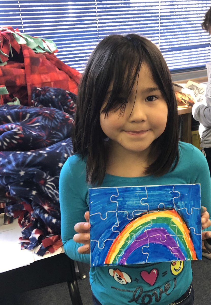 PrincipalAhrens's tweet photo. Veteran’s project in Mrs. Halpern’s class. Connecting school with the community allows us to teach young generations to respect and be thankful for the sacrifices and unselfish service they have given to our country. Go Orcas 🐳 #inletview #asdinformation #Anchorage #veterans https://t.co/ZQIHzvwrtE